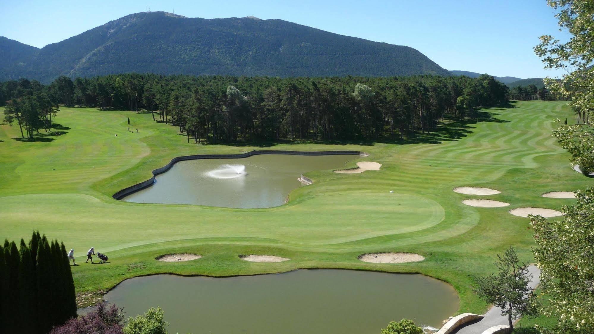 Chateau Et Golf De Taulane Ля-Мартр Экстерьер фото