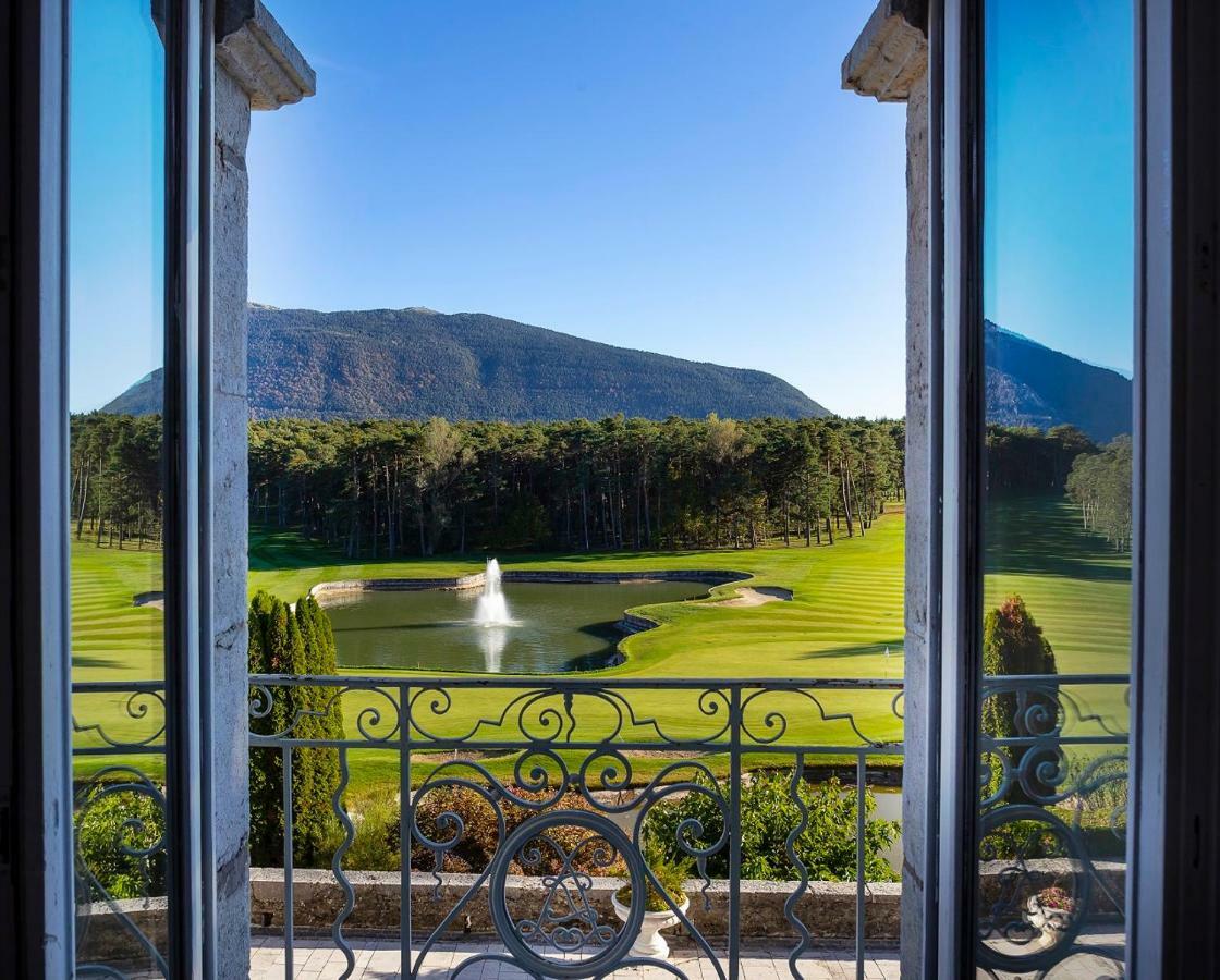 Chateau Et Golf De Taulane Ля-Мартр Экстерьер фото