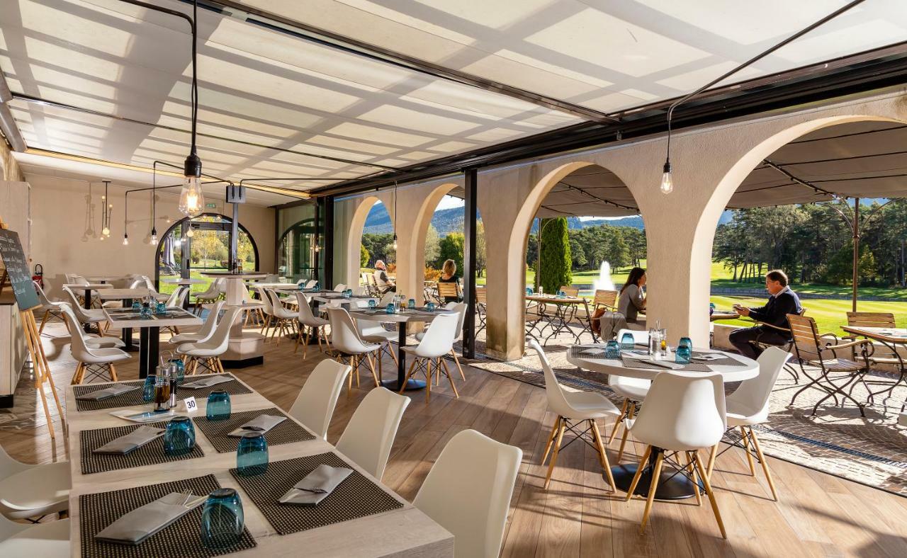 Chateau Et Golf De Taulane Ля-Мартр Экстерьер фото